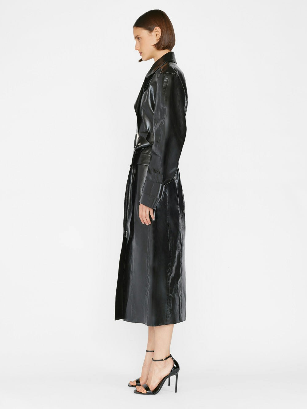 coat side detail alt:fit1